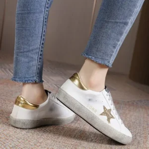 Vanilashoe Women Fashion Casual Plus Size Star Round Toe Sneakers