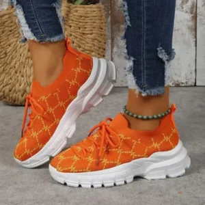 Vanilashoe Women Fashion Plus Size Casual Flying Woven Lace-Up Round Toe Sneakers